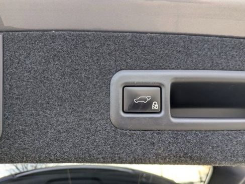 Used 2018 Lexus RX 350L FWD image 31