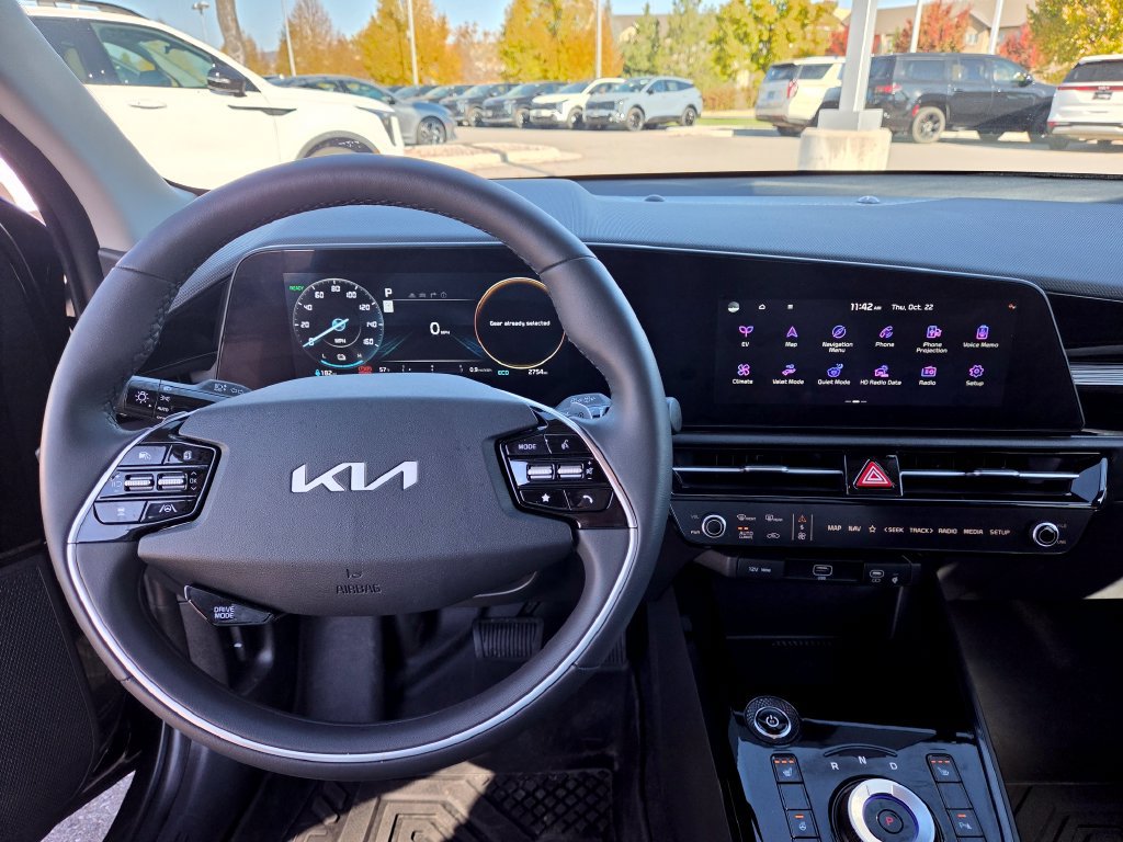 Certified 2026 Kia Niro Wind w/ Wind Preserve Package FWD image 13