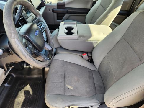 Used 2017 Ford F150 XL w/ Equipment Group 101A Mid image 13