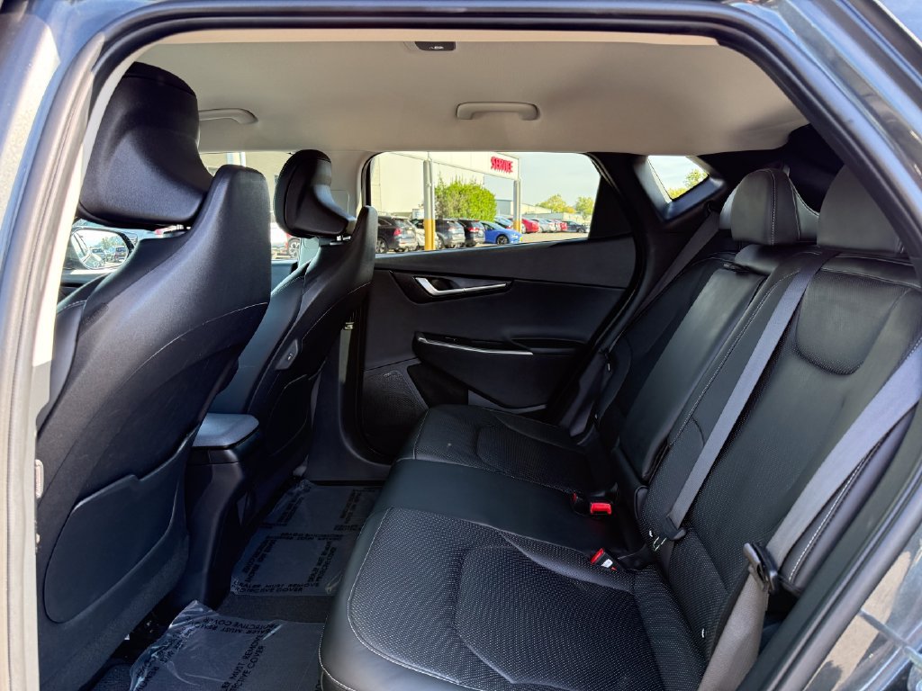 Certified 2023 Kia EV6 Wind AWD/4WD image 15