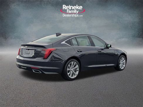 Used 2026 Cadillac CT5 Premium Luxury image 5