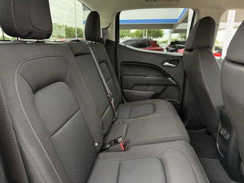 Used 2020 Chevrolet Colorado LT w/ LT Convenience Package image 24