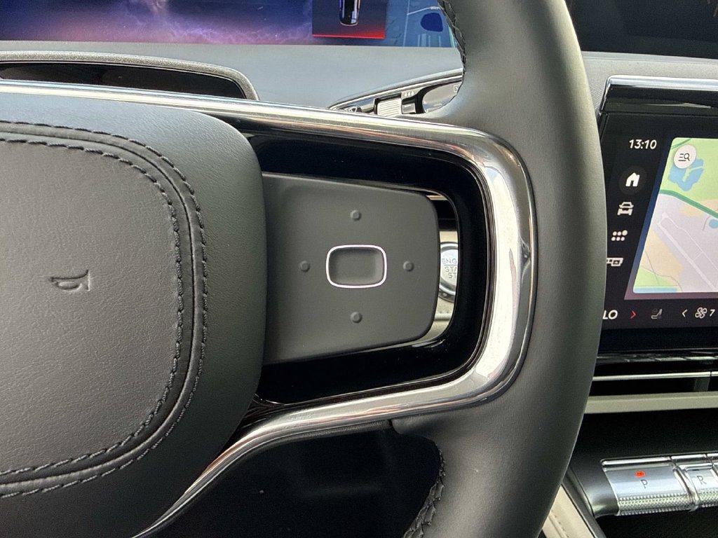 New 2026 Lincoln Nautilus Premier AWD/4WD image 30