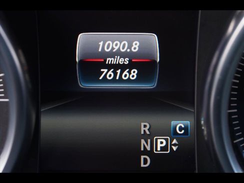 Used 2018 Mercedes-Benz GLS 450 4MATIC image 38