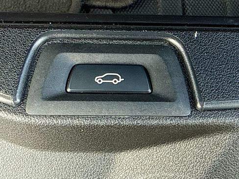 Used 2019 BMW X5 xDrive40i w/ Convenience Package AWD/4WD image 12