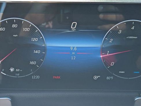 New 2026 Mercedes-Benz GLB 250 image 10