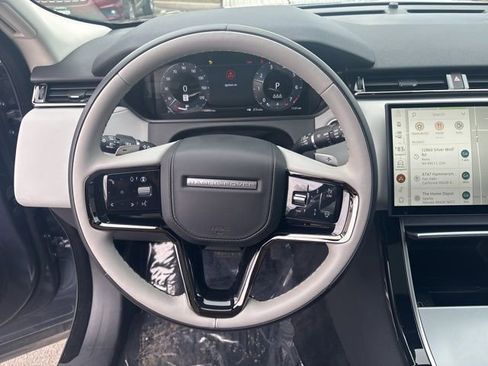 Used 2025 Land Rover Range Rover Velar S AWD/4WD image 18