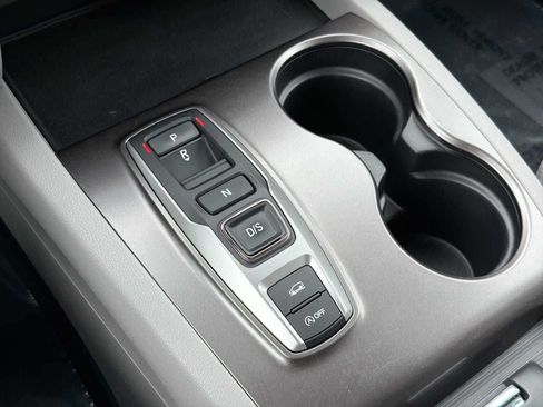 Used 2021 Honda Pilot EX image 25