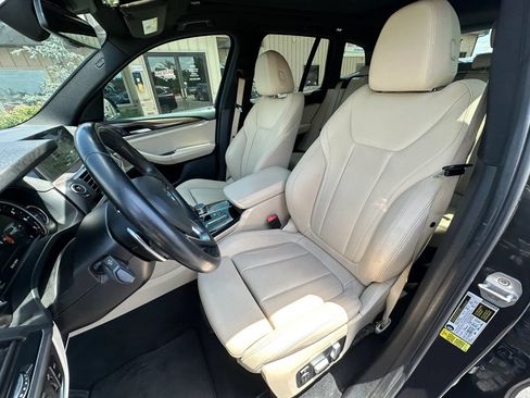 Used 2019 BMW X3 sDrive30i w/ Convenience Package RWD image 4
