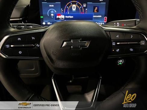 Used 2025 Chevrolet Tahoe Z71 w/ Comfort Package image 15