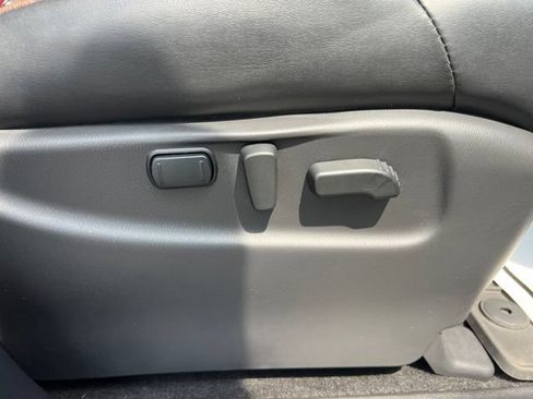 Used 2019 Nissan Armada SL w/ Premium Package AWD/4WD image 39