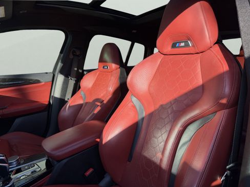 Used 2020 BMW X4 M Competition w/ Executive Package image 27