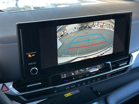 New 2026 Toyota Sienna XLE image 19