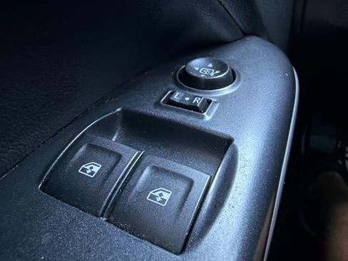 Used 2021 Chevrolet Colorado LT w/ Fleet Safety Package RWD image 23
