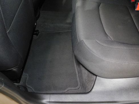 Used 2023 Chevrolet Malibu LT FWD image 79