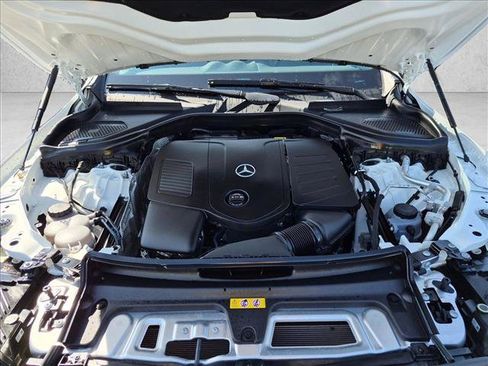 Certified 2025 Mercedes-Benz GLC 300 4MATIC image 23