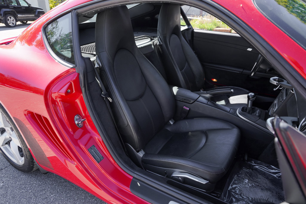 Used 2006 Porsche Cayman S RWD image 25