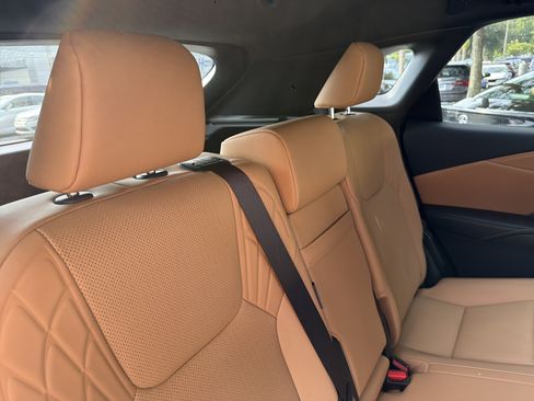 Used 2026 Lexus RX 350 Premium w/ Accessory Package (Z1) FWD image 37