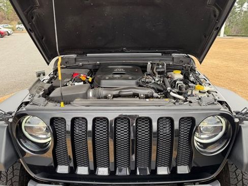 Certified 2021 Jeep Wrangler Unlimited Sport image 33