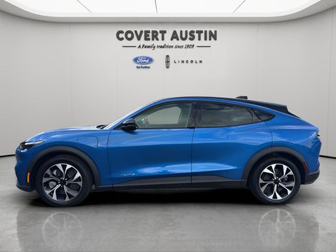 Used 2025 Ford Mustang Mach-E Select image 2