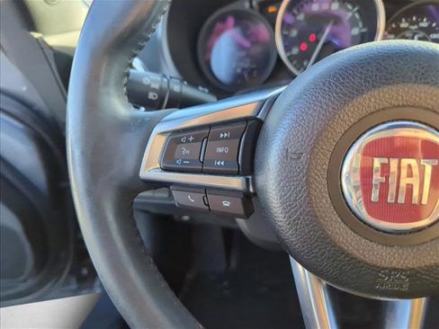 Used 2017 FIAT 124 Spider Lusso image 13