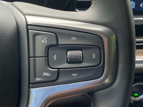 Used 2023 Chevrolet Silverado 1500 LT AWD/4WD image 22