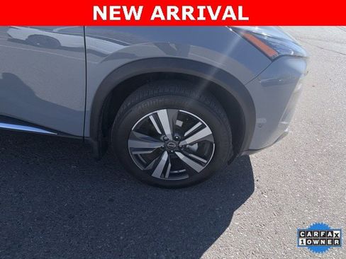 Used 2023 Nissan Rogue SL w/ SL Premium Package image 8