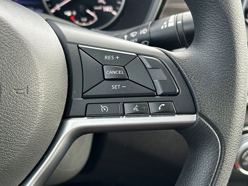 Used 2025 Nissan Altima 2.5 SV FWD image 26