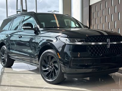 New 2026 Lincoln Navigator Reserve w/ Jet Appearance Package
