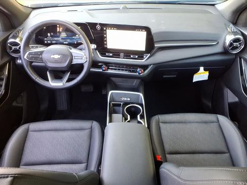 Certified 2025 Chevrolet Equinox LT w/ Convenience Package II AWD/4WD image 16