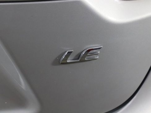 Used 2024 Toyota Corolla LE FWD image 39