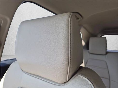 Used 2017 Honda CR-V EX-L image 13