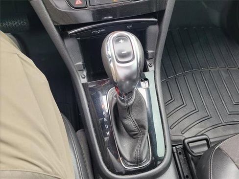 Used 2019 Buick Encore Sport Touring w/ Safety Package FWD image 18