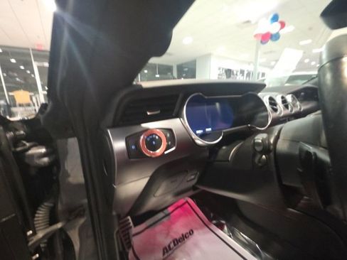 Used 2022 Ford Mustang GT Premium w/ Equipment Group 401A image 14