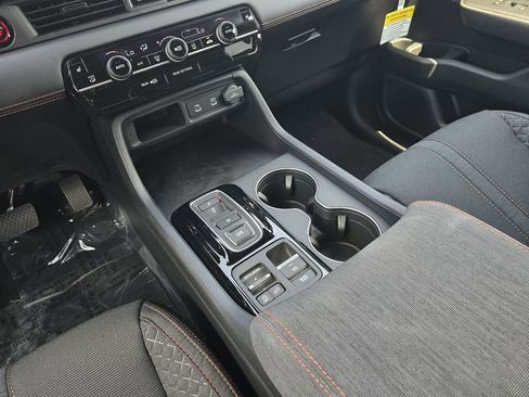 New 2026 Honda Pilot Sport image 18