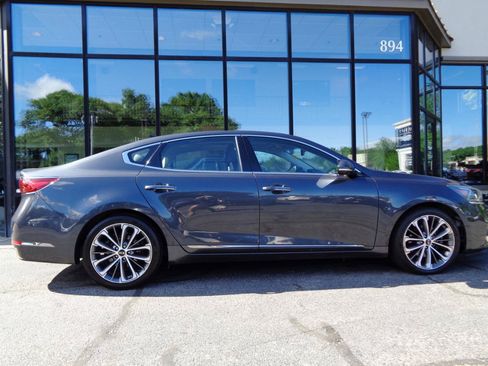 Used 2019 Kia Cadenza Technology FWD image 4