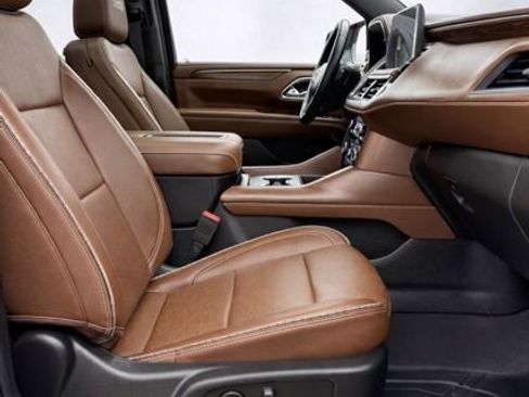 Used 2023 Chevrolet Tahoe High Country image 13