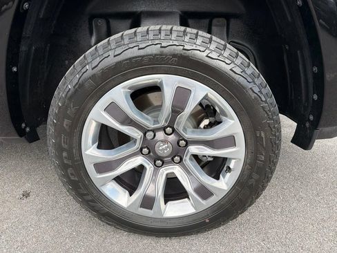 Used 2024 RAM 1500 Limited AWD/4WD image 14