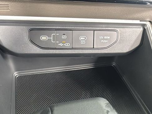 New 2026 Kia Carnival image 29