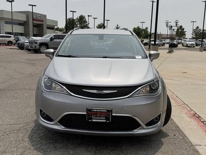 Used 2018 Chrysler Pacifica Touring-L