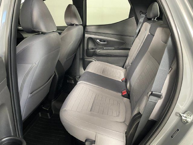 Used 2024 Hyundai Santa Cruz SEL AWD/4WD image 17