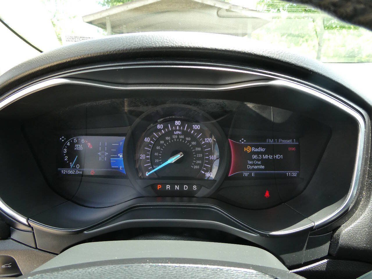 Used 2019 Ford Fusion Titanium AWD/4WD image 14