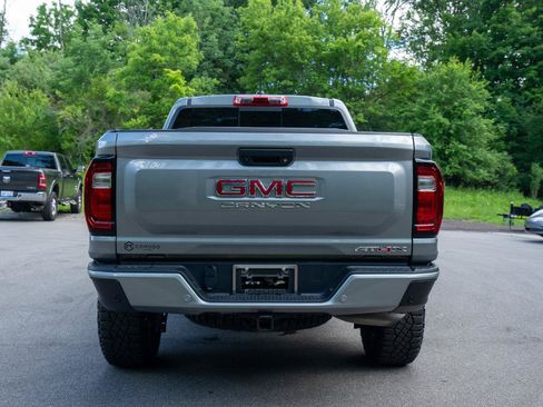 Used 2023 GMC Canyon AT4X AWD/4WD image 4