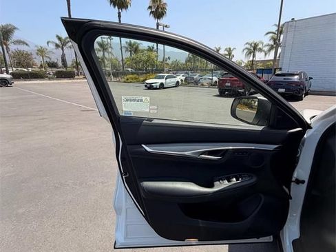 Used 2025 INFINITI QX55 Luxe w/ Cargo Package AWD/4WD image 14