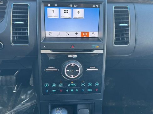 Used 2018 Ford Flex Limited image 12