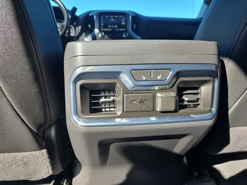 Used 2021 GMC Sierra 1500 SLT image 11