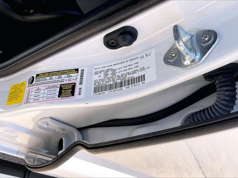 Used 2021 Toyota Tacoma SR w/ SR Convenience Package RWD image 37