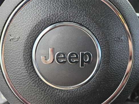 Used 2017 Jeep Wrangler Unlimited Sport w/ Quick Order Package 24S image 28