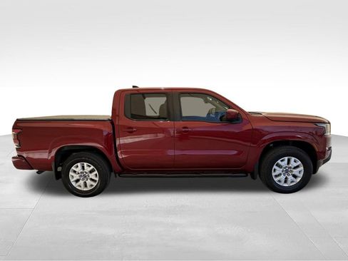 Used 2022 Nissan Frontier SV RWD image 4