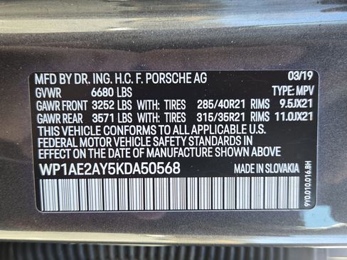 Used 2019 Porsche Cayenne E-Hybrid image 32